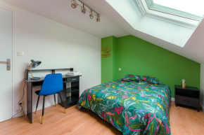 Coeur de ville #H1 - Chambre privée dans logement partagé - Wifi & Netflix - Centre ville & Transports - Machine à laver